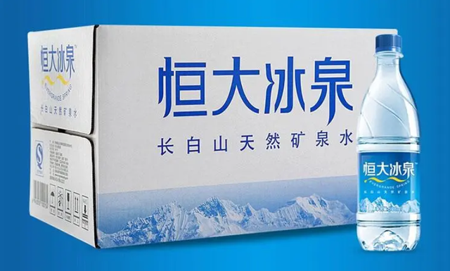 混得“最失败”的瓶装水，花60亿打广告亏了40亿，无奈溃败离场