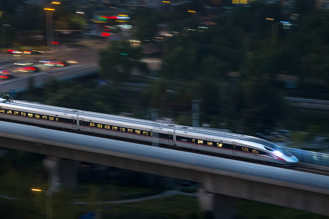 二战后的苏联、日本、欧盟为什么无法超越美国？这篇文章揭示了真相