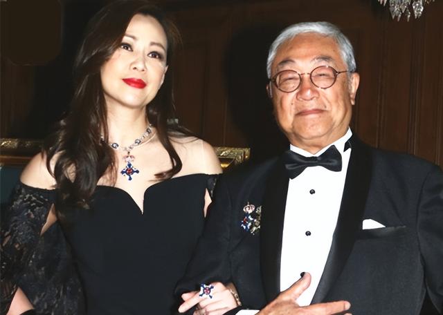 “黄药师”曾江的成名之路，和他生命中爱过的3个重要的女人
