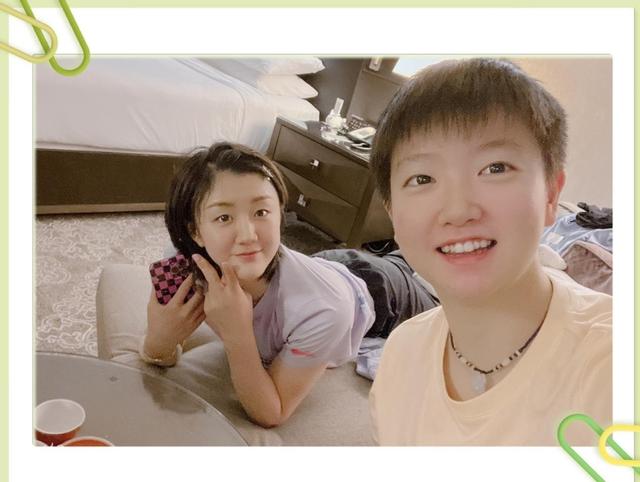 陈梦晒酒店闺房，与孙颖莎自拍合影！国乒美女同框，锁亚运会资格