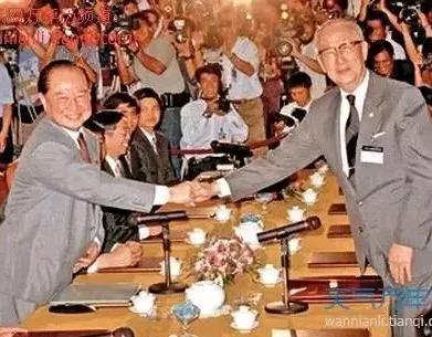 历史上的今天，两岸汪辜会谈在新加坡举行