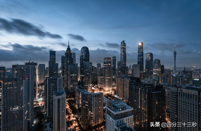 不怀好心！美国操纵三大议题对抗中国，李显龙道破真相