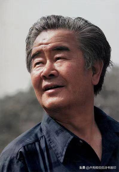 黄胄长期深入生活，尤其擅长画场面巨大、人物众多的主题性巨作