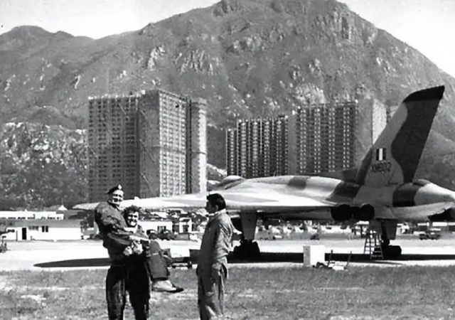 1961年英国计划在新加坡储备48枚核弹头，轰炸中国，最终为何失败