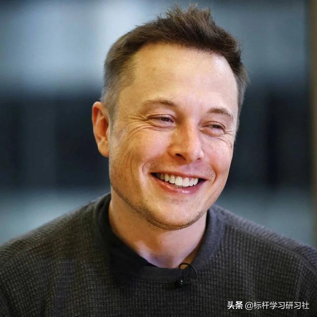 马斯克质疑推特用户数据盛赞微信