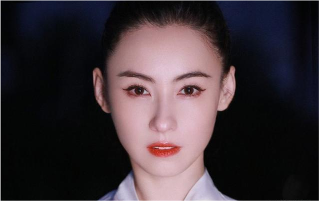 打死也不说孩子生父的5位女星，有人未婚生子，有人离婚后生三胎