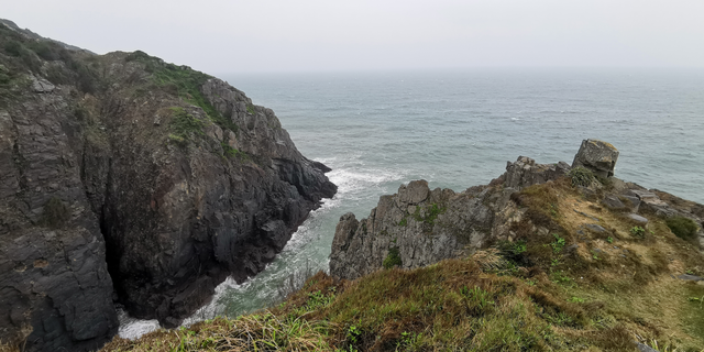 福建发现巨大海洞，日本“阿波丸”号在此沉没，50亿宝藏失踪成谜