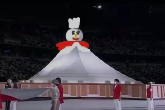 新加坡网友投诉邻居葬礼太吓人，瞬间想到惊悚的东京奥运会开幕式