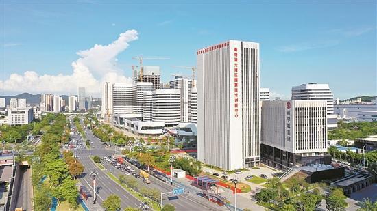 广州黄埔 广州开发区：大力推进“湾区+”战略 打造协同发展的“湾顶明珠”