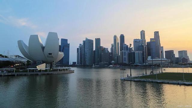 新加坡曾是英国的殖民地，为何独立后却加入英联邦？