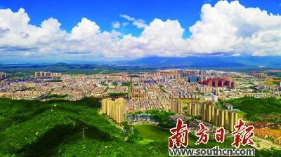 向海发展绘新篇 工业立县谱华章