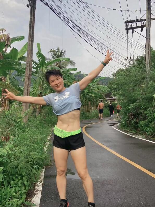 对话｜张伟丽：以前的我想赢怕输，综合格斗是一辈子的事业