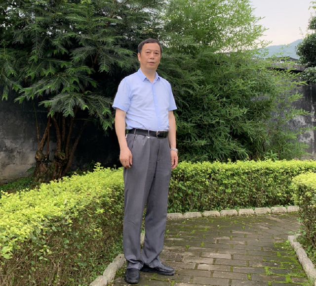 《世界风》014期‖名家专栏‖杨清海诗歌‖地灵颂（组诗）