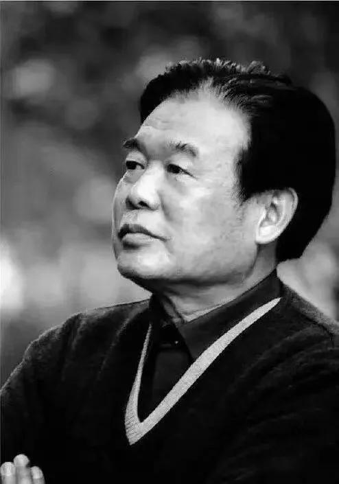 美术教育家：范保文