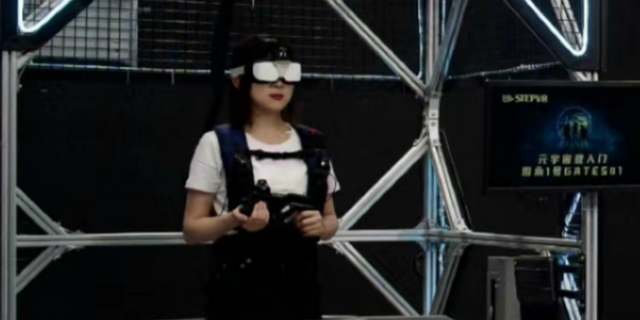 VR设备商STEPVR创始人郭成：用9年时间打开虚拟现实的大门