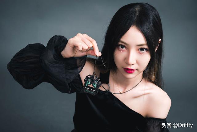 硬核机甲TWS | Gravastar重力星球P9蓝牙耳机评测「文末有彩蛋」