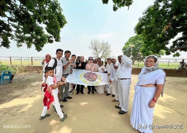 庆祝“伯兰”成立七周年暨“世文联”结盟之文化诗词旅游圆满收官