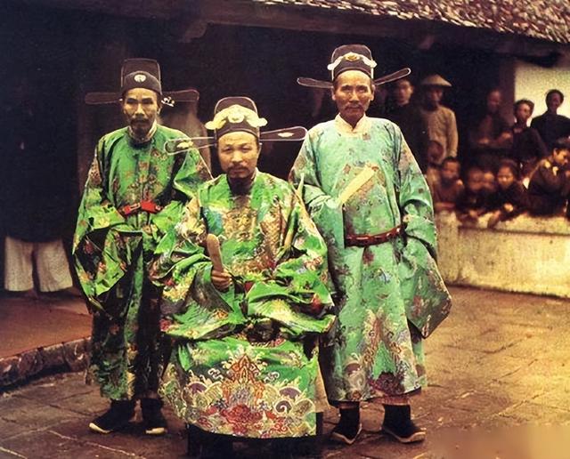 为啥总是抄袭中国？全国都在摸着中国过河，这到底是个怎样的国家