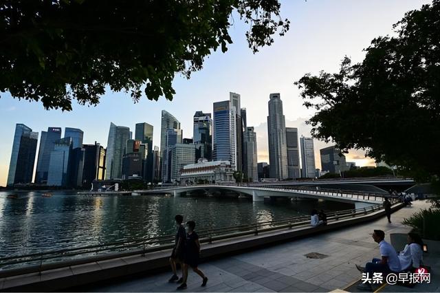 新加坡政府又发钱了！15亿新元助人民应对通胀