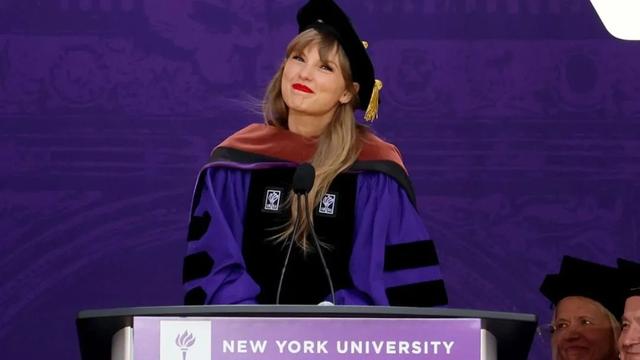 毕业季｜纽约大学毕业典礼Taylor Swift：永远不要为尝试感到羞耻