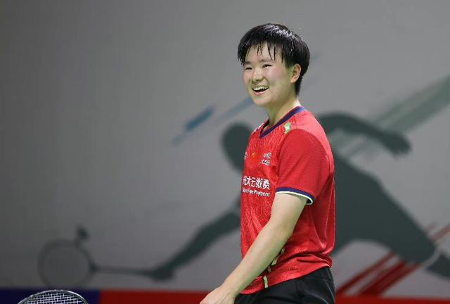 国羽6胜2负！男单名将晋级八强，挑战世界冠军，女双不敌韩国组合