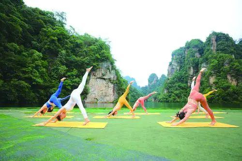 今日话题：幼儿园200余名儿童疑食物中毒丨早安，张家界（第942期）