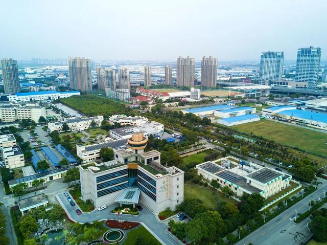30年•与无锡高新共成长 | 星洲工业园：29年前，“亲商”服务品牌从这里输出