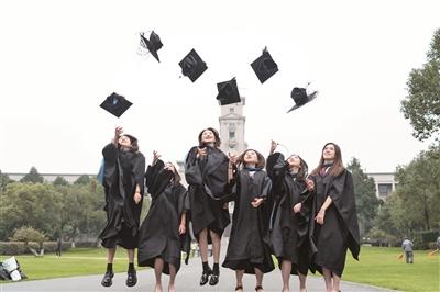 宁波诺丁汉大学：优秀师资护航，毕业生持续出彩