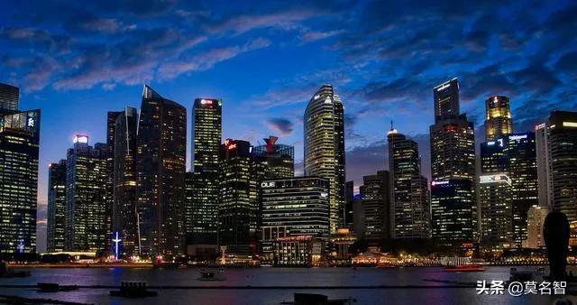新加坡是发达国家，生活就一定幸福吗？