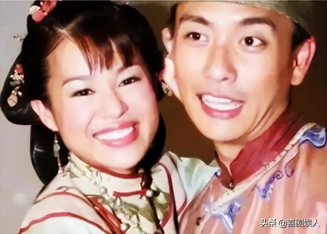 从金童玉女到形同陌路，这10对明星情侣，永远让人“意难平”