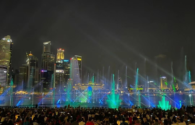 新加坡滨海湾的奇景