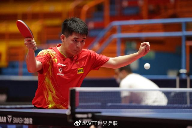 林诗栋2-3张本智和！国乒两对男双全出局，蒯曼一日双赛双线晋级