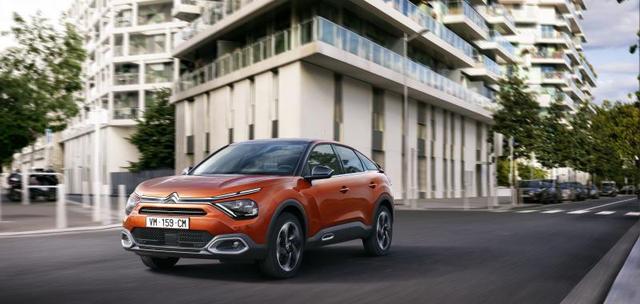 雪铁龙C4 外有颜值 内显个性