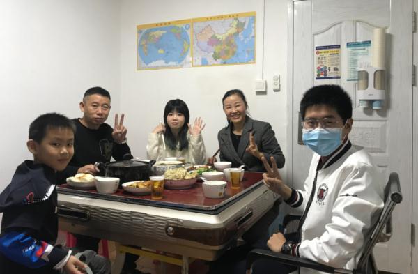 这是他寻回孙卓的第一个父亲节