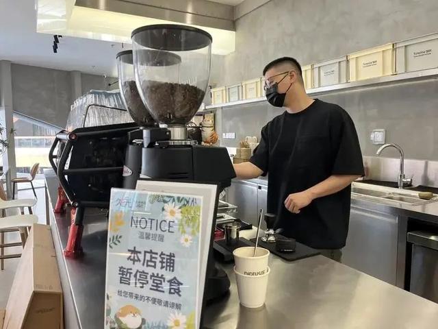 我们挂念的那些上海小店，还在咬牙坚持着……