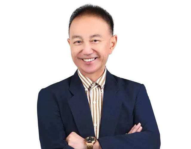 新加坡艺术教育家李天池博士的中国情