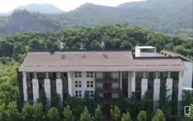 笔墨传情，画美江南｜写生行走进绍兴画江南创研基地