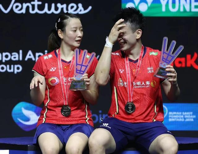 新加坡羽毛球公开赛签表出炉，刘欧再战双阿，翁泓阳孙飞翔内战