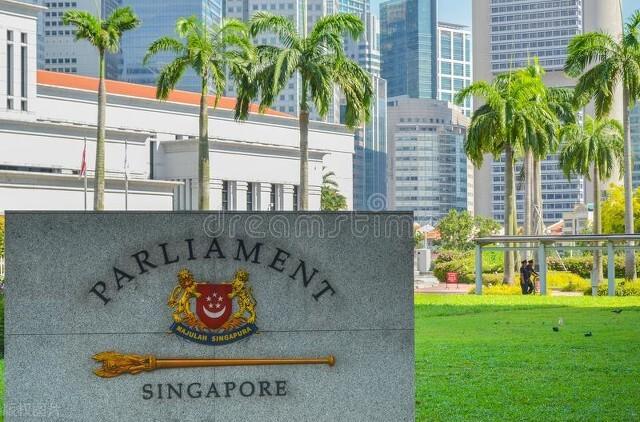 去新加坡读一年硕是否值得？