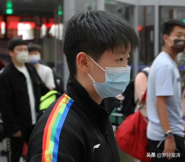 若孙颖莎在第二站大满贯赛上身兼三项，就难免重蹈新加坡站的覆辙