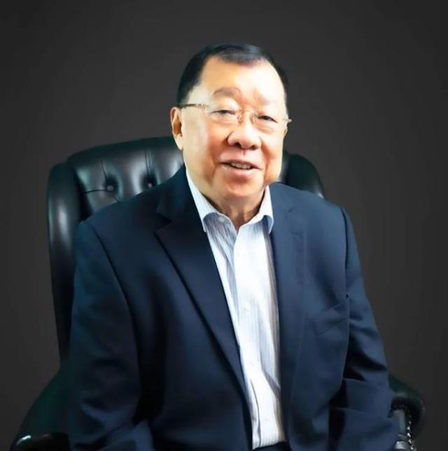 生于印尼，根在福州，一万新币货物“赊”出了一个印尼国民品牌
