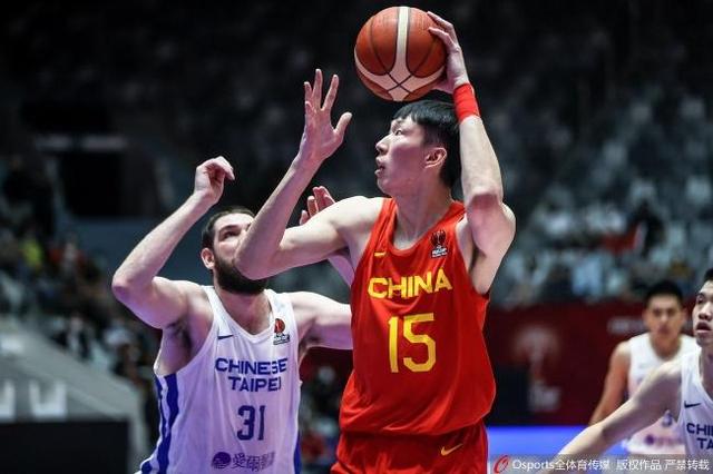 ​体坛连连看丨中国男篮取胜将与印尼争8强 莱万加盟巴萨将飞往美国参加训练