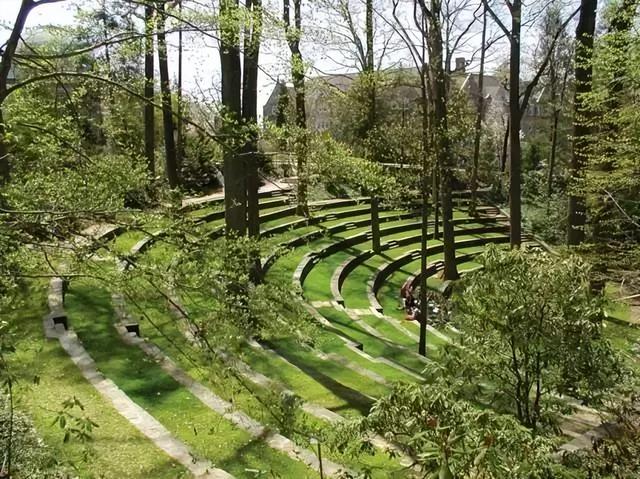 玩转景观高差 | 百变「台地」让空间有趣