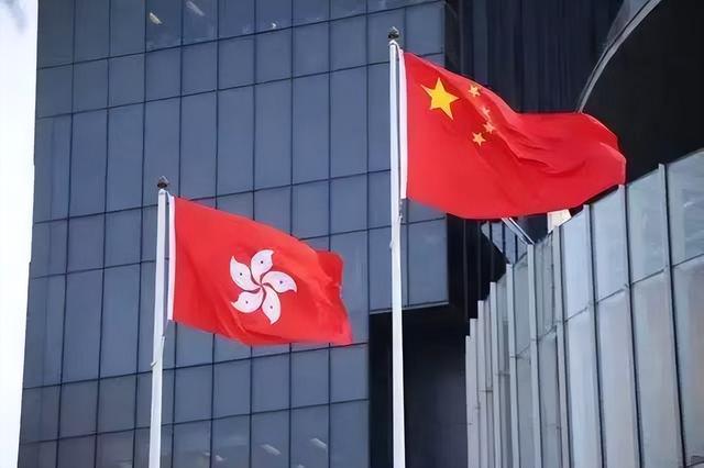 97年香港回归前，英国155年间派了28位“港督”，一个比一个可恨