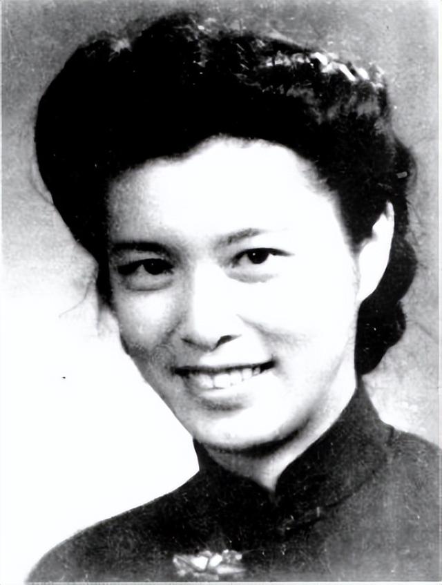 1964年龚澎跟随周恩来总理出访亚非：你想错了，我们不需要恩赐