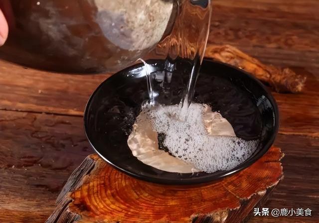 ​东北一名酒“陨落”，曾为宫廷御酒，也曾品牌易主，如今浴火重生