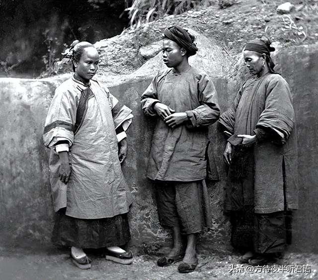 150年前，一个英国人用照相机穿越中国