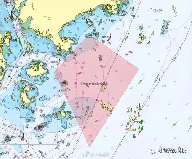 佩洛西老太敢窜访吗？人还未到，解放军的枪炮声已响起