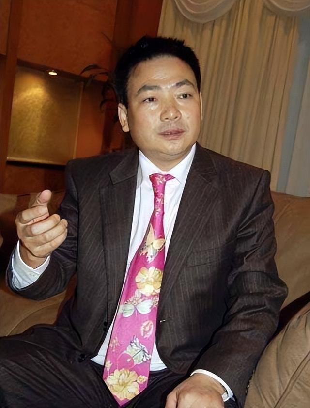 鱼头大王谭长安：执迷上市4年输光百亿，如今连一块钱都不剩