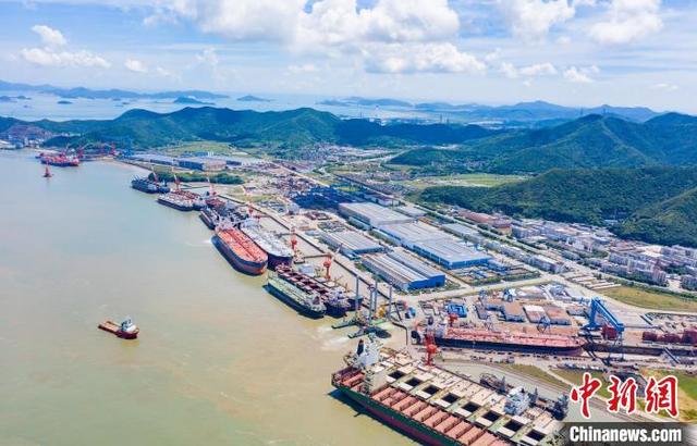 从边陲海岛到现代化港口城市：浙江六横高质量推进共富